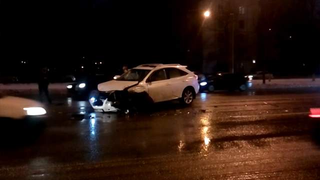 Массовое дтп на Волгоградском проспекте в Москве 10 ноября 2016