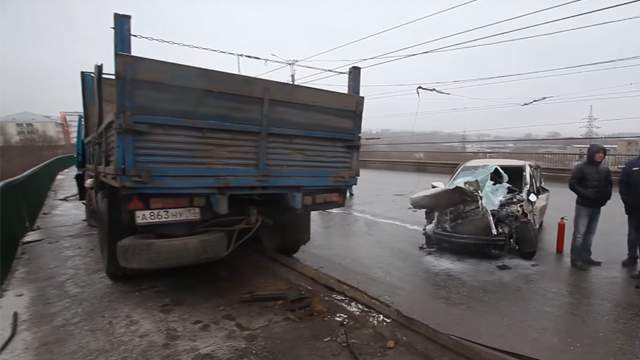 Массовое дтп на улице Титова в Саранске 10 ноября 2016