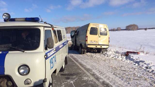 Дтп с автобусом на трассе «Омск - Муромцево» в Нижнеомском районе 12 ноября 2016