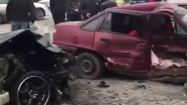 Массовое дтп на улице Вавилова в Ростове-на-Дону 25 ноября 2016