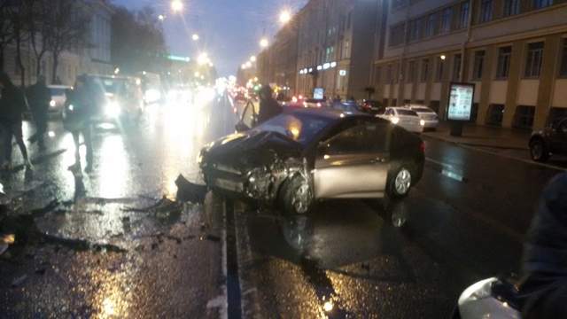 Крупное дтп на Московском проспекте в Санк-Петербурге 27 ноября 2016