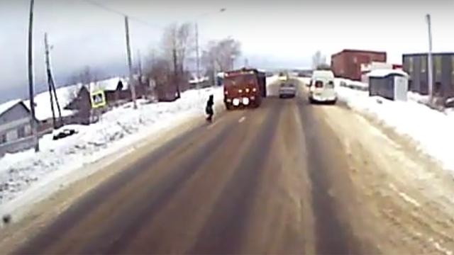 Дтп с пешеходом на улице Спартака в Красноуфимске 30 ноября 2016