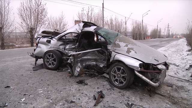 Страшное дтп в поселке Кадала под Читой 14 декабря 2016