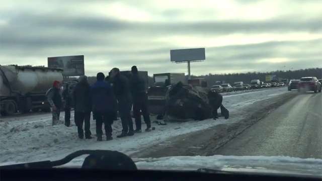 Серьезное дтп с такси на трассе М2 «Крым» под Серпуховом 15 декабря 2016
