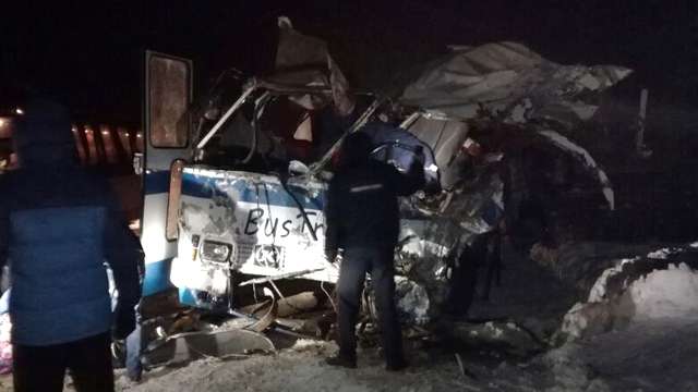 Страшная авария с автобусами на трассе «Бийск - Барнаул» в Косихинском районе 4 января 2017