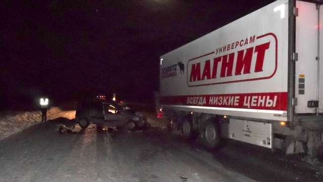 Страшное дтп с грузовиком на трассе «Тюмень - Ханты-Мансийск» 12 января 2017