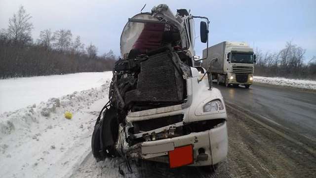Дтп с грузовиками на трассе М5 «Урал» в Сызранском районе 23 января 2017