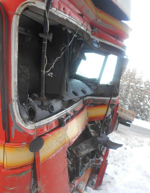 Видео аварии с грузовиками на объездной дороге Воткинска 31 января 2017