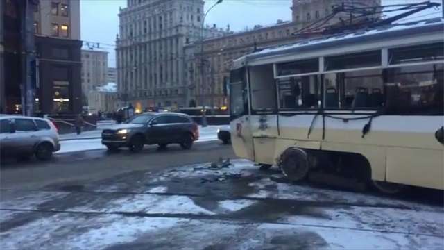 Крупное дтп на Павелецкой площади в Москве 13 февраля 2017