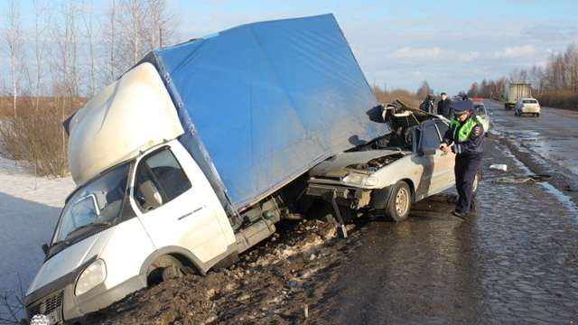Страшное дтп на трассе «Палех - Шуя» в Шуйском районе 4 марта 2017