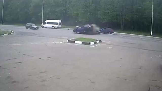 Серьезное дтп на улице Победы в Саранске