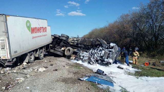 Крупное дтп с грузовиками на трассе «Тюмень - Омск»