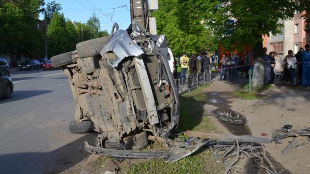 Видео дтп на пересечении улиц Суворова и Пролетарской в Иваново