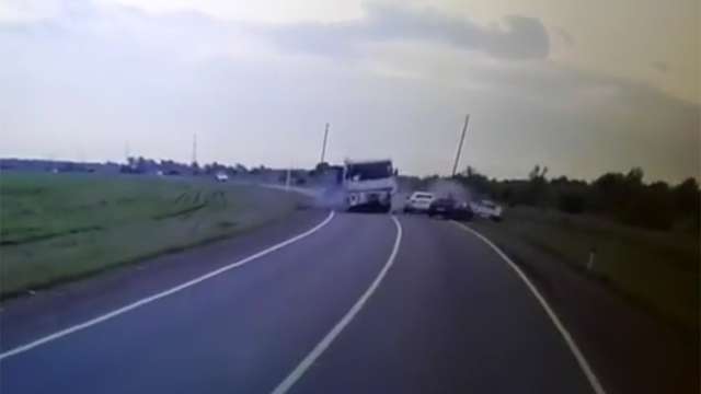 Страшное дтп с грузовиком в Белореченском районе Краснодарского края