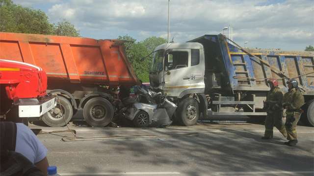 Страшное дтп с грузовиками под Санкт-Петербургом во Всеволожском районе