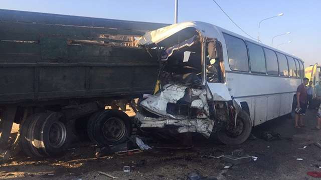 Страшное дтп с автобусом на трассе «Порт Кавказ - Новороссийск» в Темрюкском районе