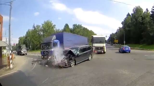 Серьезное дтп на трассе А108 в Жуковском районе Калужской области